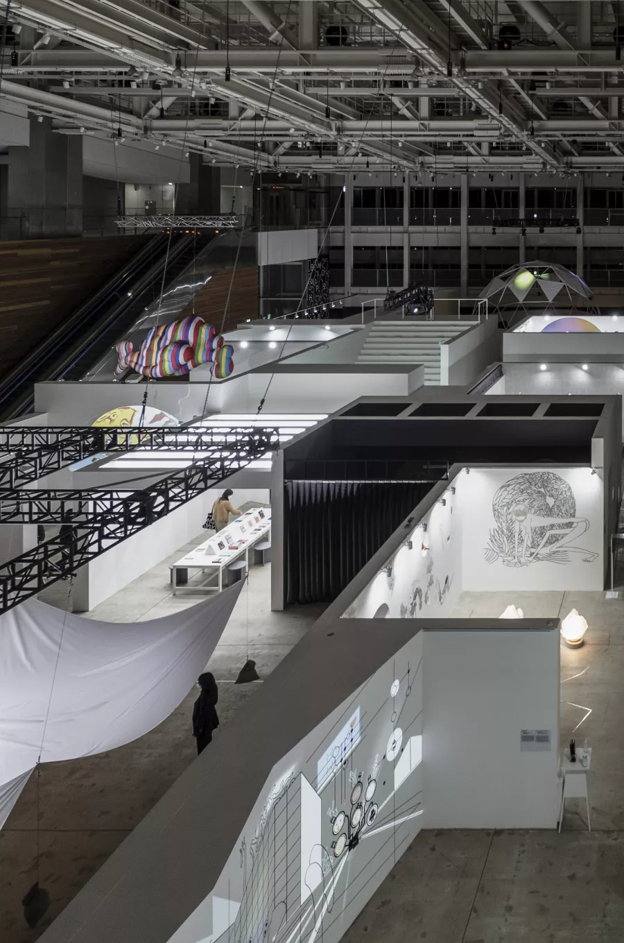 2020 ACC_R Residency Exhibition < BIOPHILIA: A handful of earth >