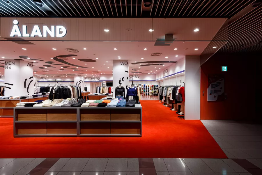 &Aring;LAND Osaka