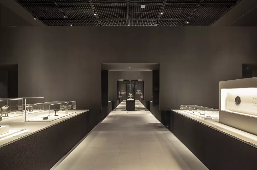 Ancient Chinese Bronze Culture
