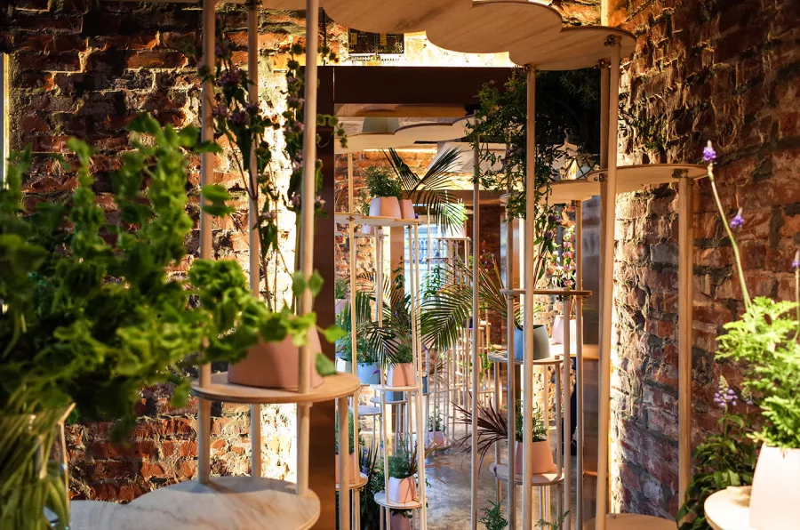 ARTS&CO X ELLE TRAVAILLE Exhibition