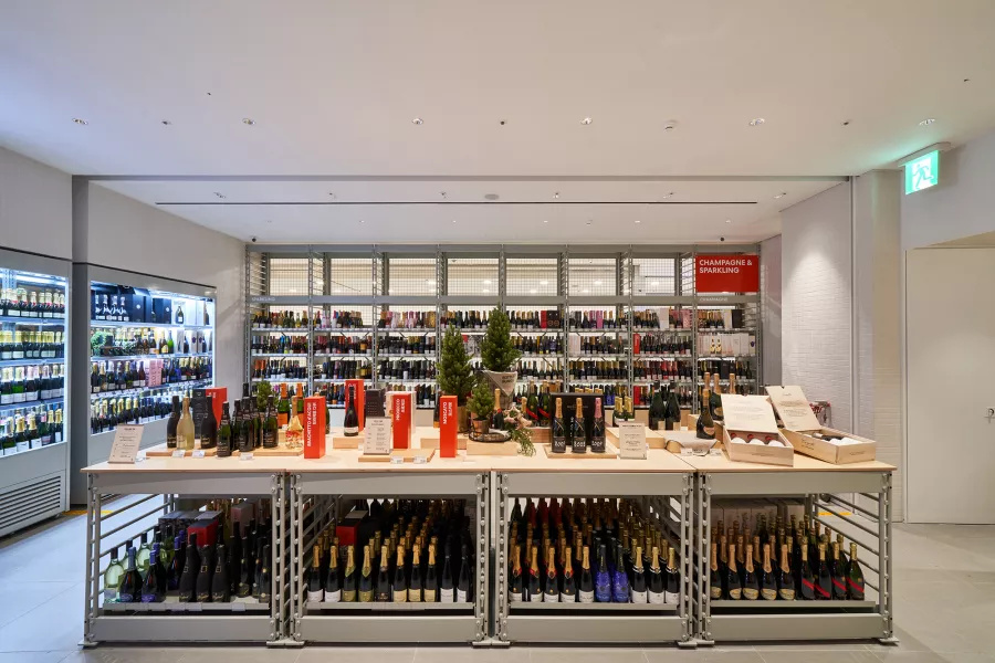 BOTTLE BUNKER